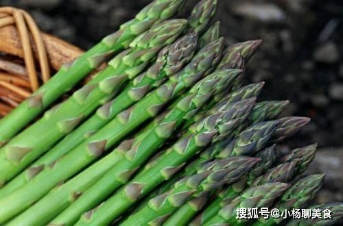 骨骼发育|它是蔬菜之王，比排骨都贵，多给孩子吃，促进骨骼发育长成大高个