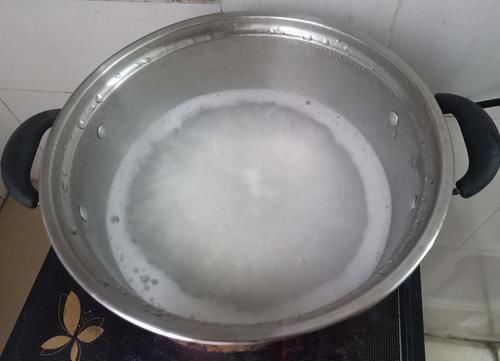 香甜|南瓜粥做法超简单，香甜丝滑，清爽美味，我一次可以喝一大碗