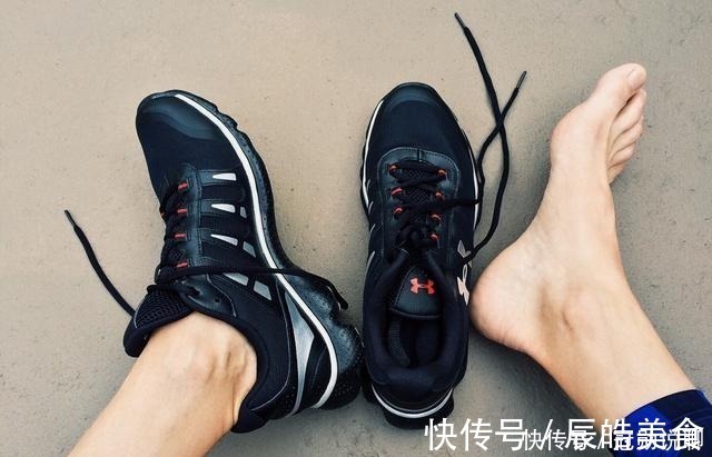 跑步 中国最“奇怪”的缓震之王,明明有阿迪耐克的实力,却被国人嫌弃