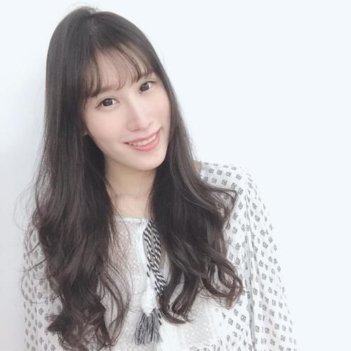 脸长的女人适合烫什么发型？试试这五款柔卷烫发，长脸可变小V脸