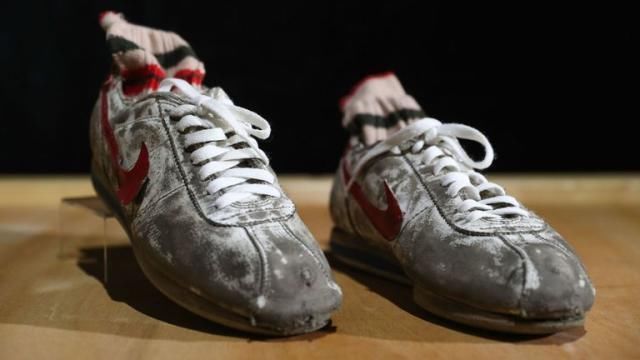 跑鞋|跑鞋真的能提高跑步成绩吗?事实证明,大部分鞋子不具备这个功能