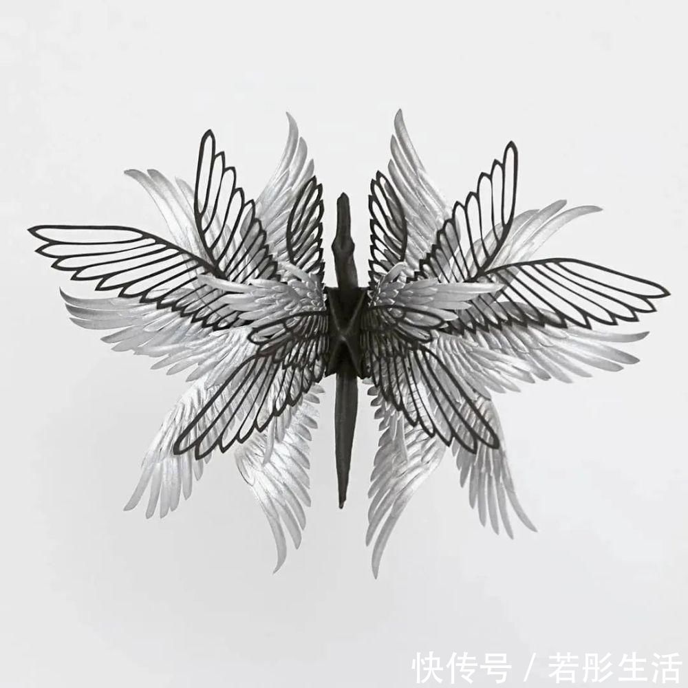 翅膀$抑郁小哥把一只2毛钱的千纸鹤折成了我买不起的样子,不但病好了还年入百万