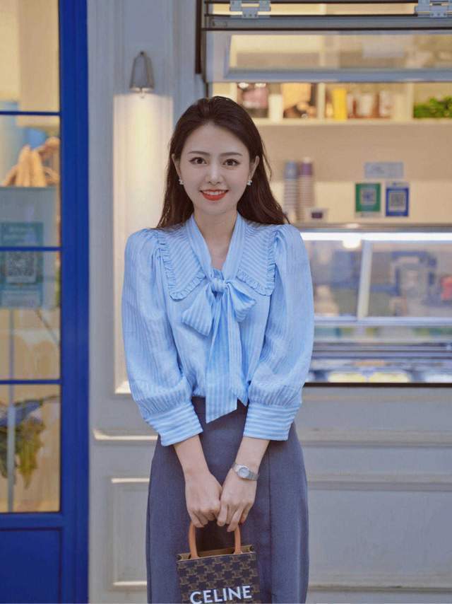 百搭|立秋了,怎么穿实用好看还百搭?衬衫配半身裙超洋气,不学会后悔