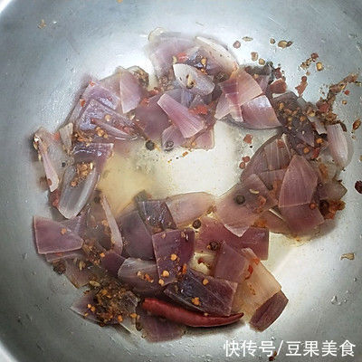 小茴香|你麻辣牛肉条的正宗做法，简单几步，越吃越上瘾