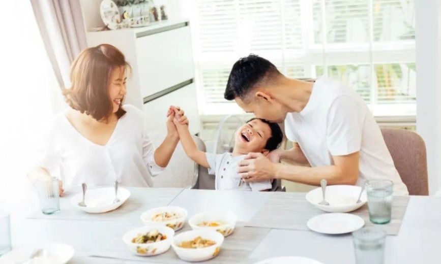 义务|“凭什么姥姥带我,老了享福的却是奶奶”,爸爸的回答令人深思