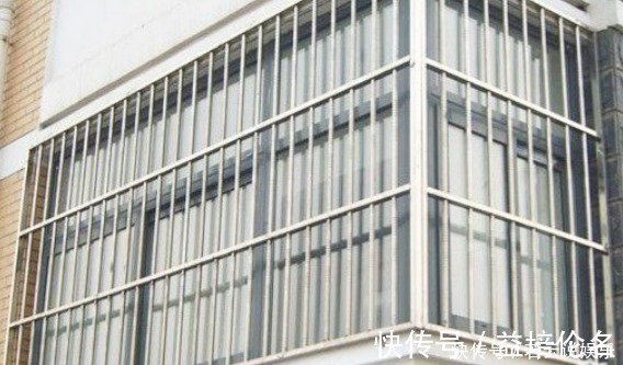 装修|封阳台不要再装修防盗网了,如今都潮流这样做,超级实用!