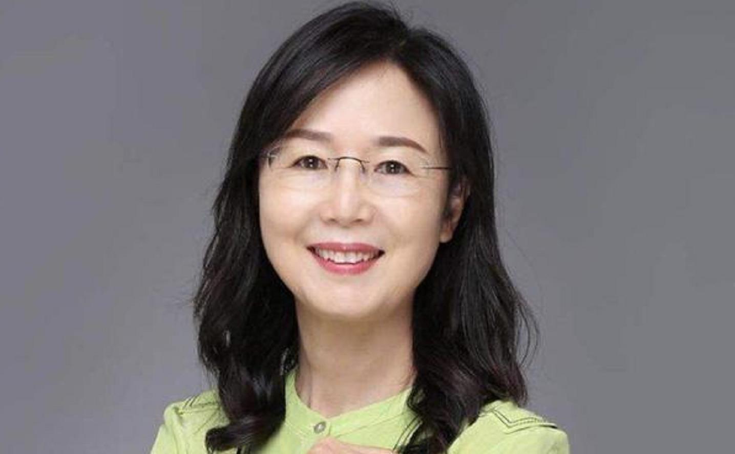 寄宿学校|“再苦我也不让孩子住校”,白岩松的一番话,揭开寄宿学校的危害