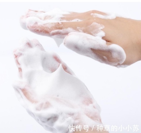 油性肌|清华女学霸专为油性肌研发的洗面奶,30秒洗出黑头脏东西!好到爆