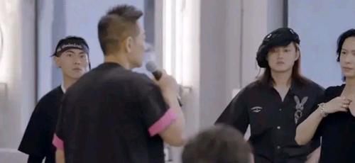 谢天华|《哥哥》们赛滚烫厨艺，刘端端睚眦必报，张淇是不是该当“厨神”