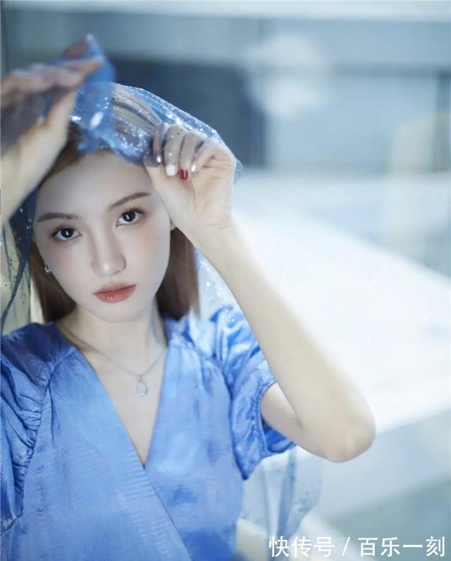 牛仔蓝 蓝色太压抑那是你不懂!最全的蓝色系挑选与穿搭推荐分享给你!