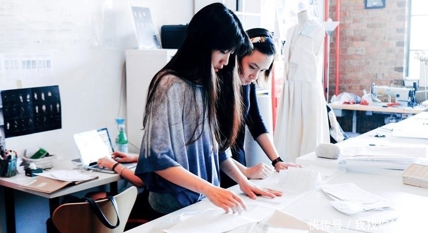深度解析时装周的幕后华丽的背后,是你想象不到的艰辛
