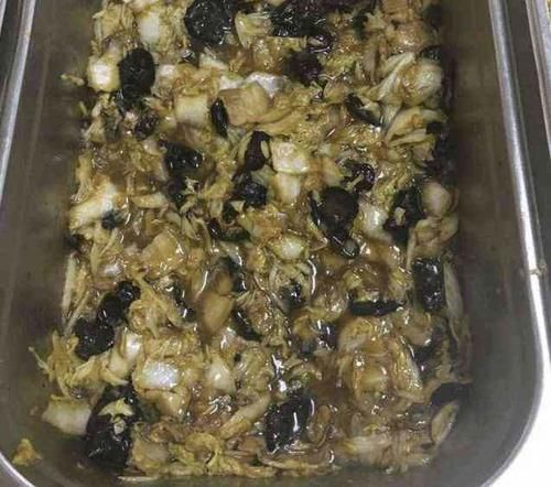  这家单位的食堂晚餐，5元钱管饱，你觉得划得来吗？