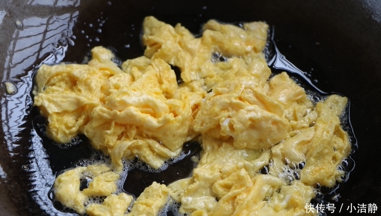 天熱，我隔三差五就做的素菜，開胃不上火，孩子常吃能提高免疫力