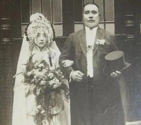 赛金花&她堪称东方第一美人,晚年却穷困潦倒,齐白石愿意和她葬在一起!