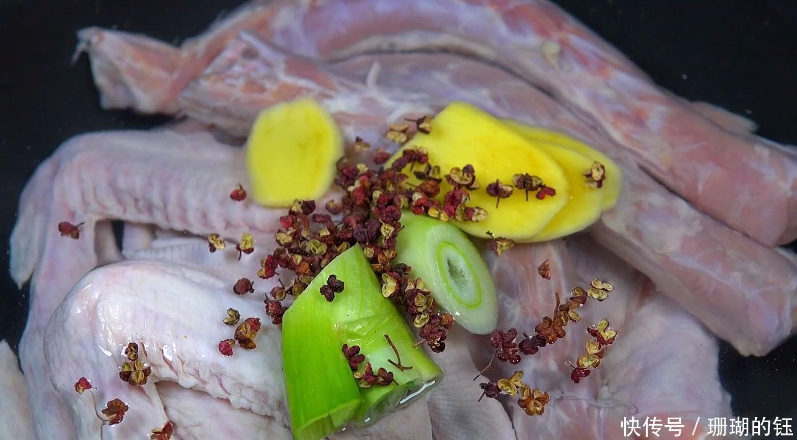 紧实|香辣鸭脖秘制配方,毫不保留分享,肉质紧实,香辣过瘾,越嚼越香