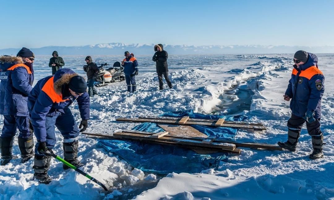 世界第一深湖泊，最大水深1637米，即使用长江注满也要24年