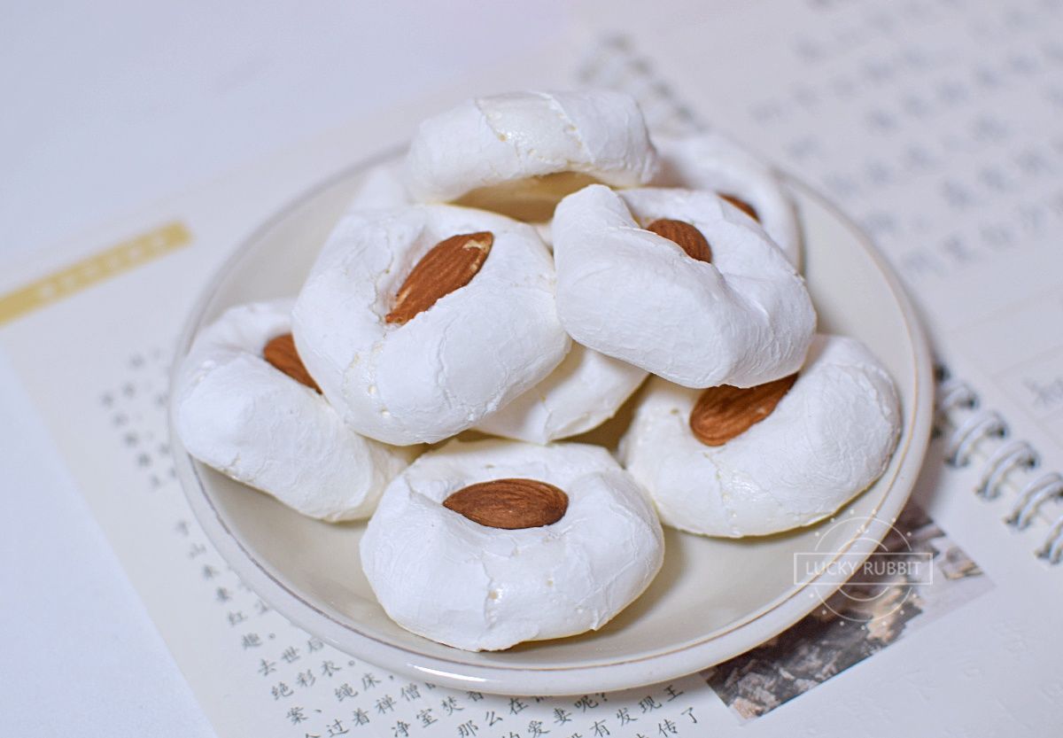 试做网红饼干，只需两种材料，又甜又脆，好吃到停不下来