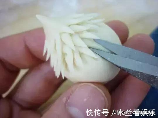 小技巧|包子总是捏不好记住这个小技巧,厨房小白也能做出漂亮包子
