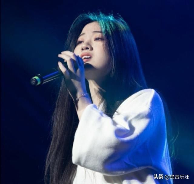 中国好声音 单依纯加盟《天赐的声音2》,万众瞩目的冠军,还是没能逃出蓝台