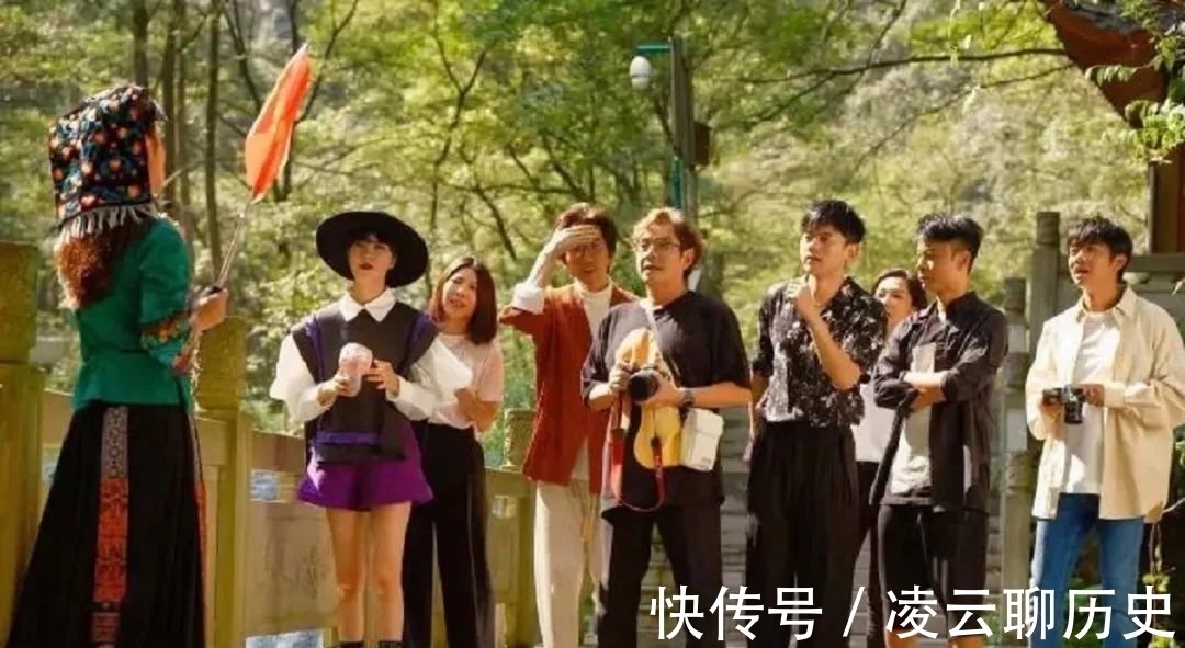 收視三網(wǎng)第一，《人民日?qǐng)?bào)》點(diǎn)贊，這才是真正的音綜“天花板”