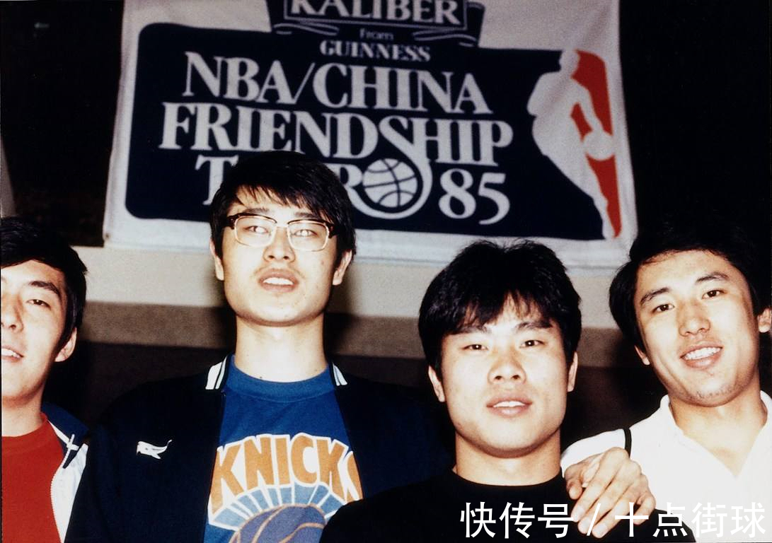 中国男篮|叹息!1987年他成为NBA首位中国球员,却因“厕所门”断送生涯