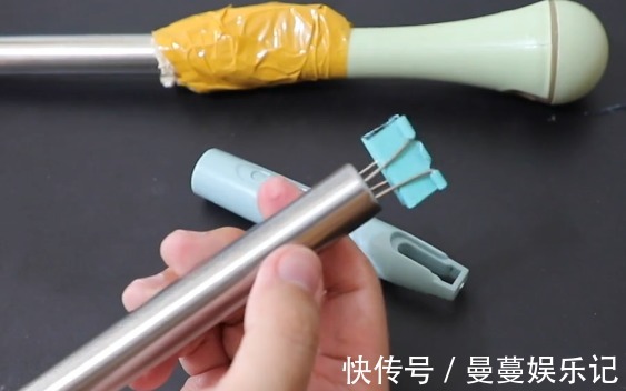 今天才发现，燕尾夹放在扫把上的妙用，解决家里麻烦事，省钱实用