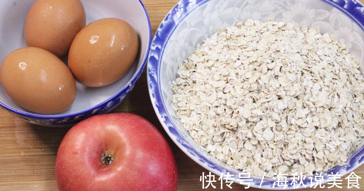 把苹果倒入燕麦片中,太厉害了,80岁奶奶教我的做法,简单实用