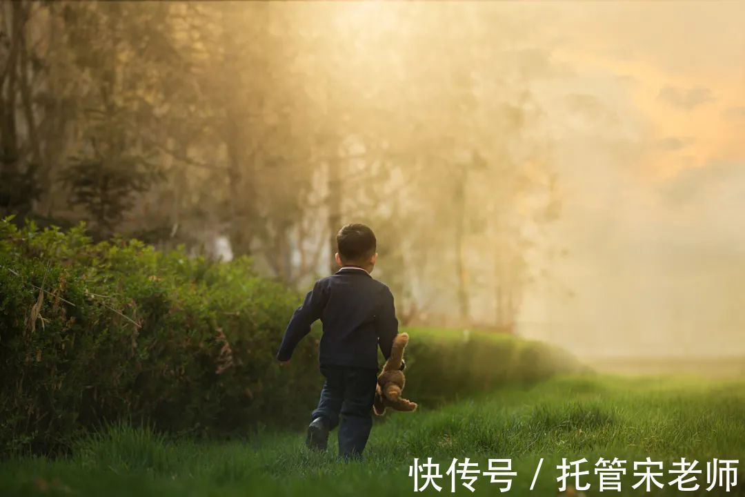 孩子|当孩子发脾气时,父母只做一件事就够了,胜过一万句道理 !