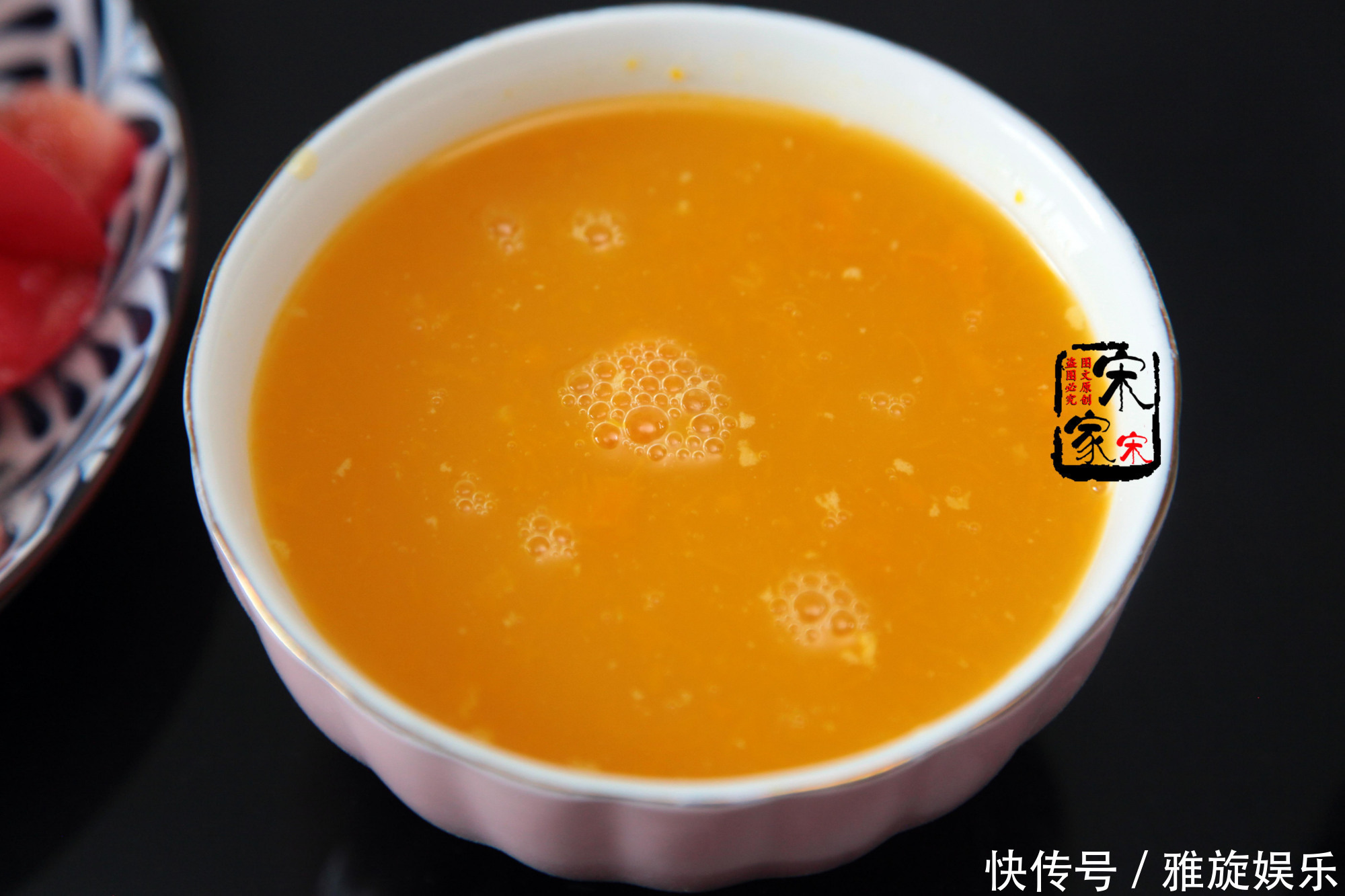  北方普遍的晚餐，炒4道菜熬1锅粥，没有大鱼大肉，一样能吃撑！