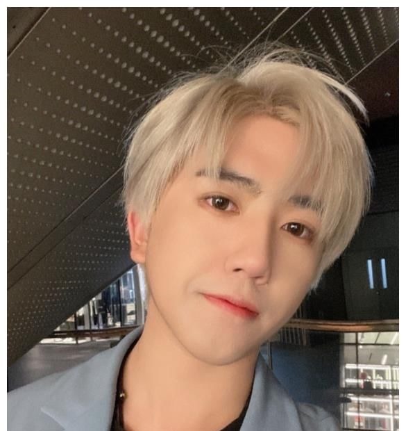 还记得变形计的丽姐吗?4年后现状曝光,被城市哥哥宠成公主