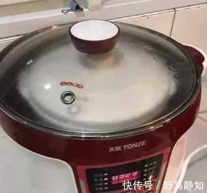 黄冰糖|它是“肺部清洁工”,秋燥肺热老咳嗽,每天喝一杯,排出肺部垃圾