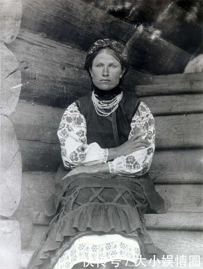 住民|上世纪初西伯利亚的住民生活,帽子和怀表是当地人的奢侈物件