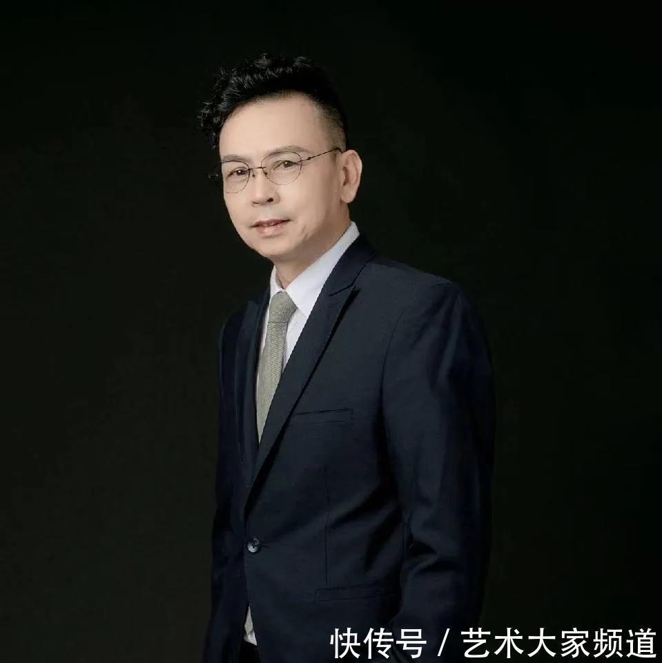 实力派|2021中国实力派书画人物|吴逢逢