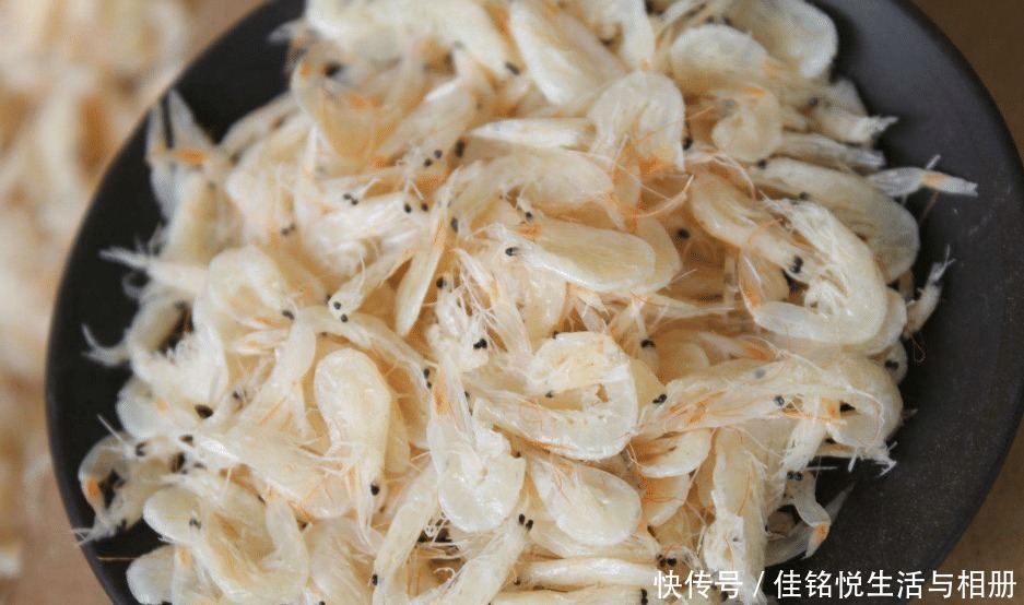 少许|同是虾皮,选“白色”还是“浅红色”摊主告诉你,别再乱买了