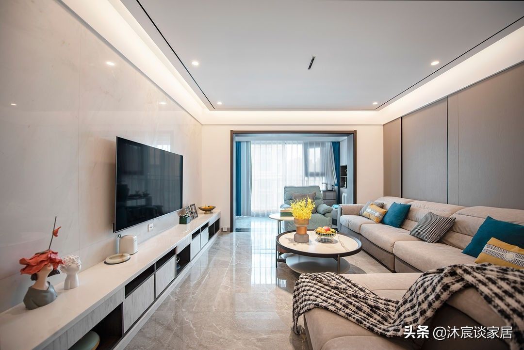 过道|灰色地砖+暗藏踢脚线,真的是好看又好打理,我下次装修也要这样