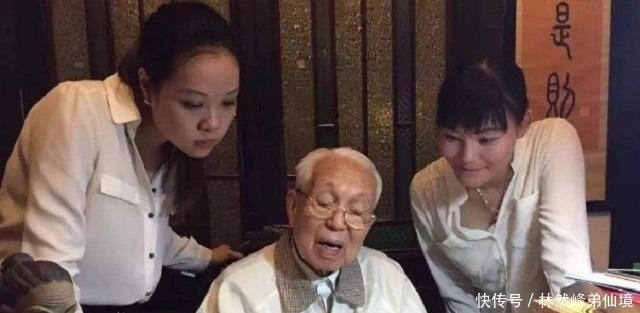 相地|李嘉诚的专属“风水师”，靠7个字收李嘉诚200万，究竟有何本事？