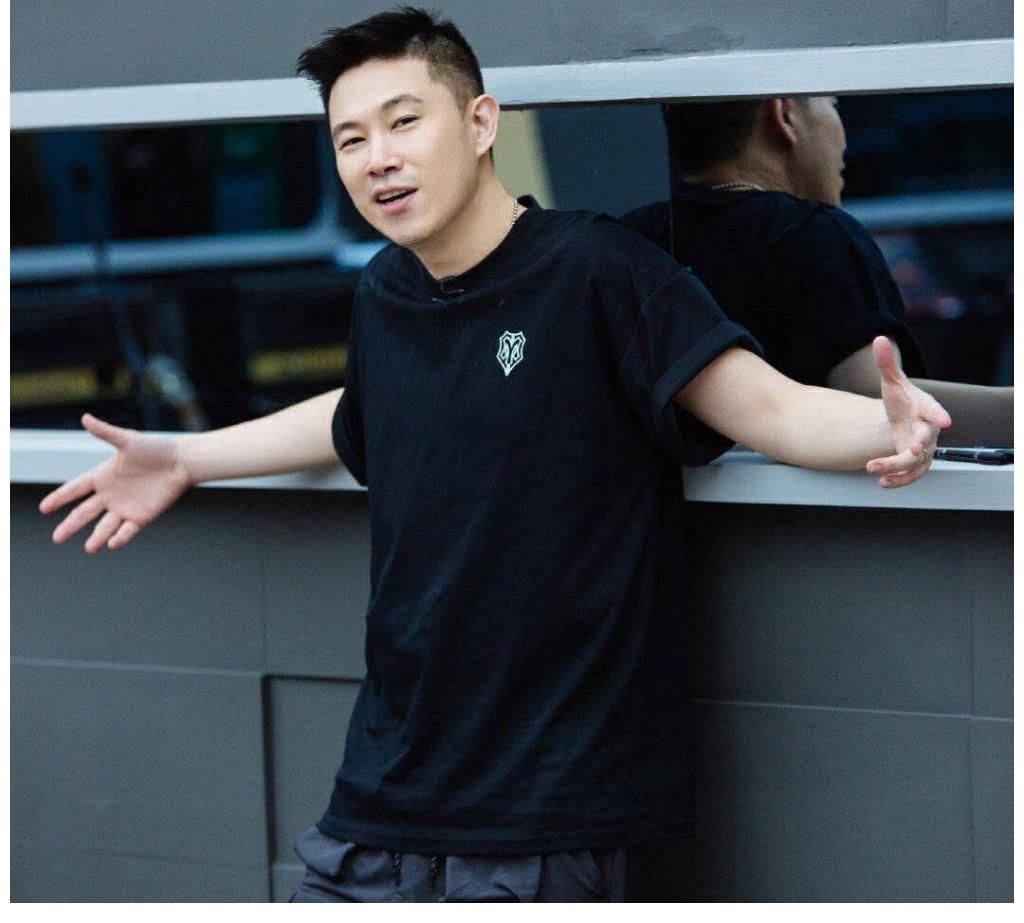 欧阳靖|《哥哥》的比赛模式太“佛性”，淘汰9人，最后又有3人回归