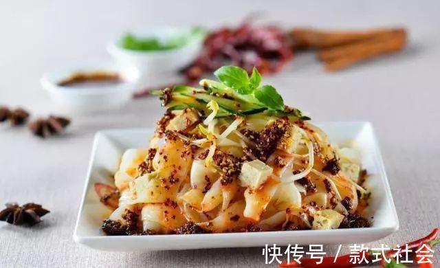 卡路里|4种一吃就长肉的主食,第一种堪比“喝油”,运动再多也“白瞎”