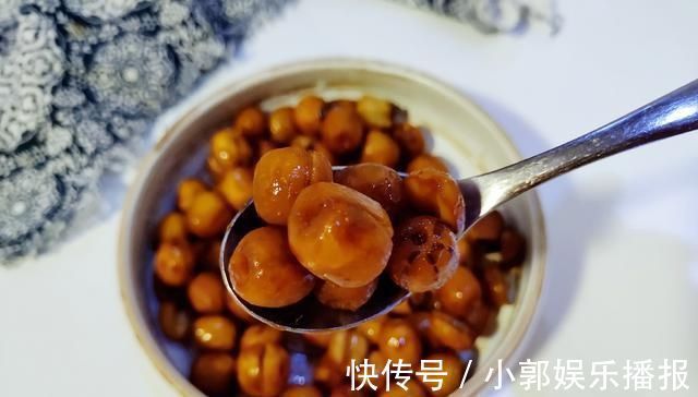 养心安神|失眠最怕这小果，30一斤，这样做每天吃几个，养心安神助睡眠