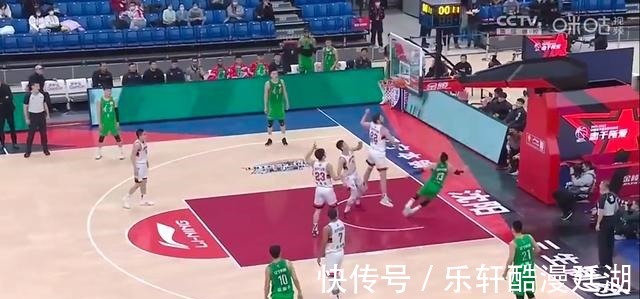 杨鸣|是不知好歹还是较真垃圾时间,杜锋亲外甥意外举动惹火郭艾伦