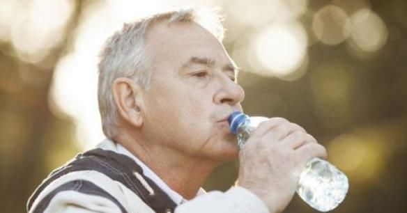 无论烟瘾多大,3种烟都别再抽!说出原因后,老烟民:悔不当初