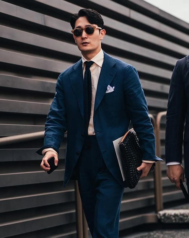 包袋品牌那么多,为什么只有它能征服所有挑剔有品绅男