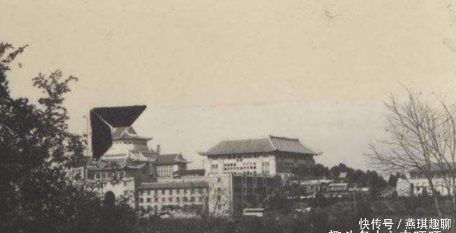 小屋|女作家苏青晚年沦为看门大姐,蜗居10平米小屋,一元钱都出不起