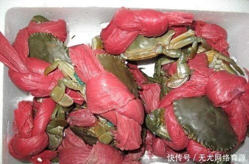 吃螃蟹|一斤螃蟹绑三两粗绳,消费者:我们到底是吃螃蟹,还是吃绳子?