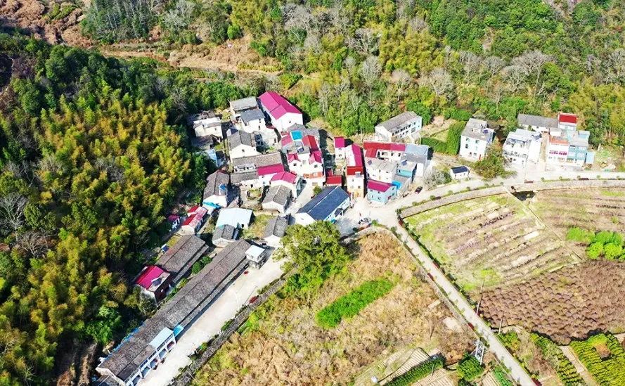 天台县 【乡●愁】1400多天台人迁往宁海! 空中看清溪水库移民第一村!