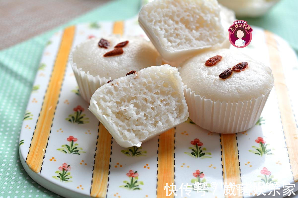 松软香甜的米发糕,米香浓郁不粘牙,做法简单用料少,地道好吃