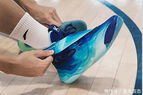 安踏KT6开箱体验!“大道至简”淋漓尽致,但丝毫不缺科技创新!