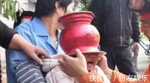 宝宝|11月龄宝宝脚趾进“虫”,家长紧急送医,医生直言幸好来得早