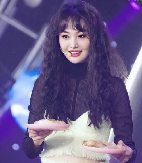 羊毛卷 最挑人的3款“发型”,颜值不够最好别留,拉低颜值还显老