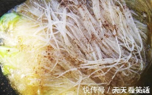粉条|炒白菜时，切好直接炒就错了！多做1步，鲜美脆爽入味，还不出水